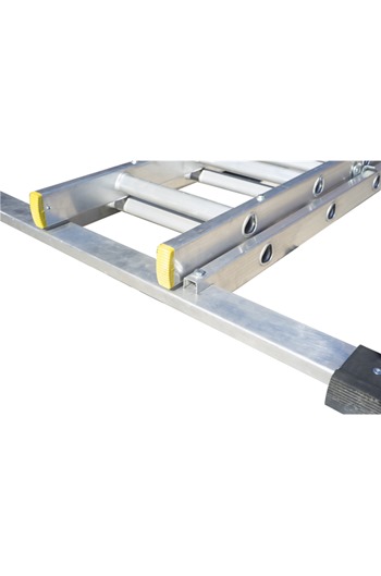 Professional Trade EN131 2.5mtr Triple Extension Ladder 