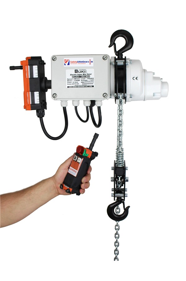 Radio Controlled Electric hoist 500kg, 240 volt c/w bag (DUKEDU901