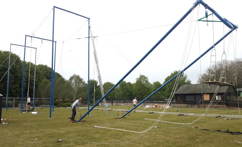 Setting up flying trapeze frames